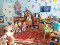 Вот и стали мы на год взрослее.