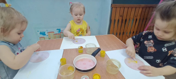 Масленица к малышам пришла.