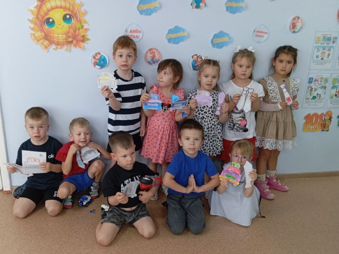 Поздравляем пап.